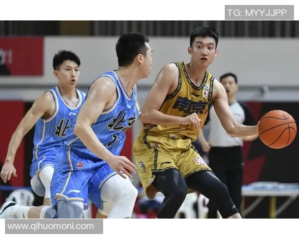 南京同曦主场鏖战北京北汽两队激烈对攻上演精彩篮球盛宴